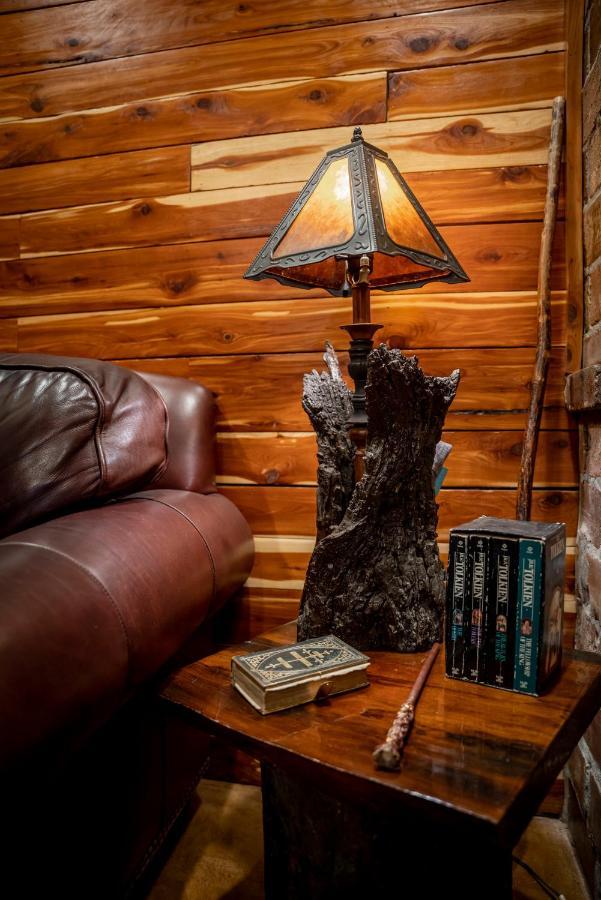 The Hobbit House, Fantasy Comes Home! รัสเซลล์วิลล์ ภายนอก รูปภาพ