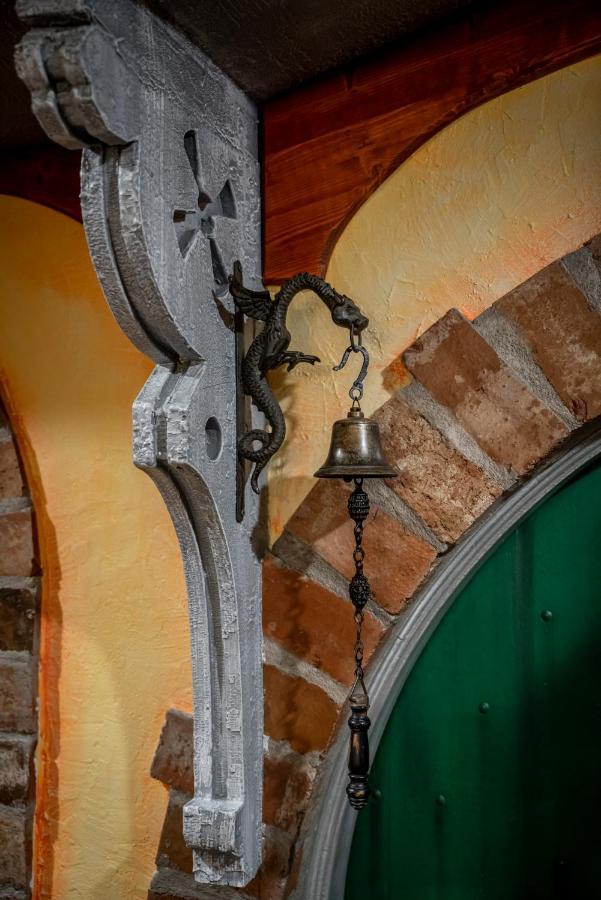 The Hobbit House, Fantasy Comes Home! รัสเซลล์วิลล์ ภายนอก รูปภาพ